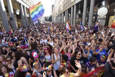 Festa infinita al Torino Pride: 100.000 partecipanti - torinopride - Gay.it