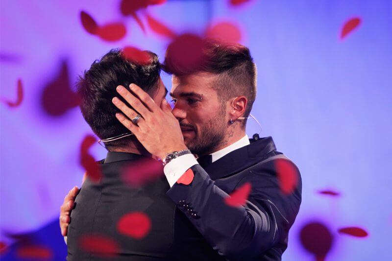 trono gay