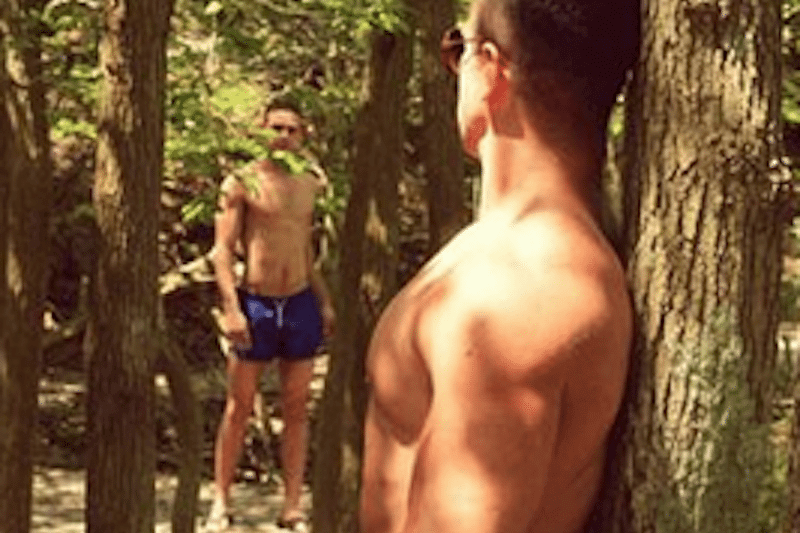 Il sessuologo inglese lancia un appello ai gay: “Tornate a fare cruising!”