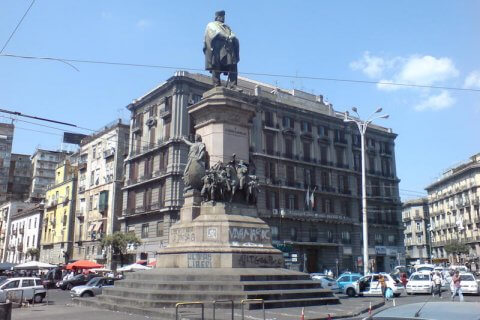 Napoli, legge Minniti contro due trans: "Perseguitate dalla polizia" - Piazza Garibaldi - Gay.it