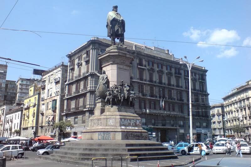 Napoli, legge Minniti contro due trans: “Perseguitate dalla polizia”