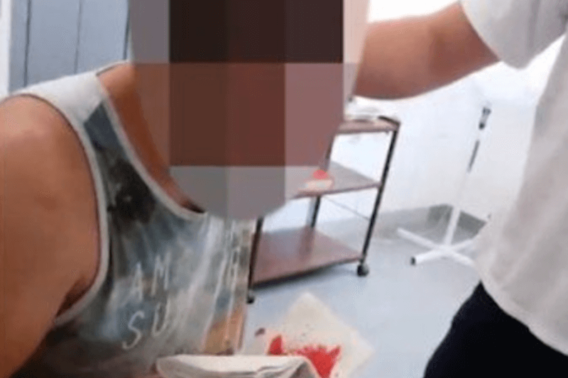 Germania: rifugiati gay pestati a sangue in campo profughi