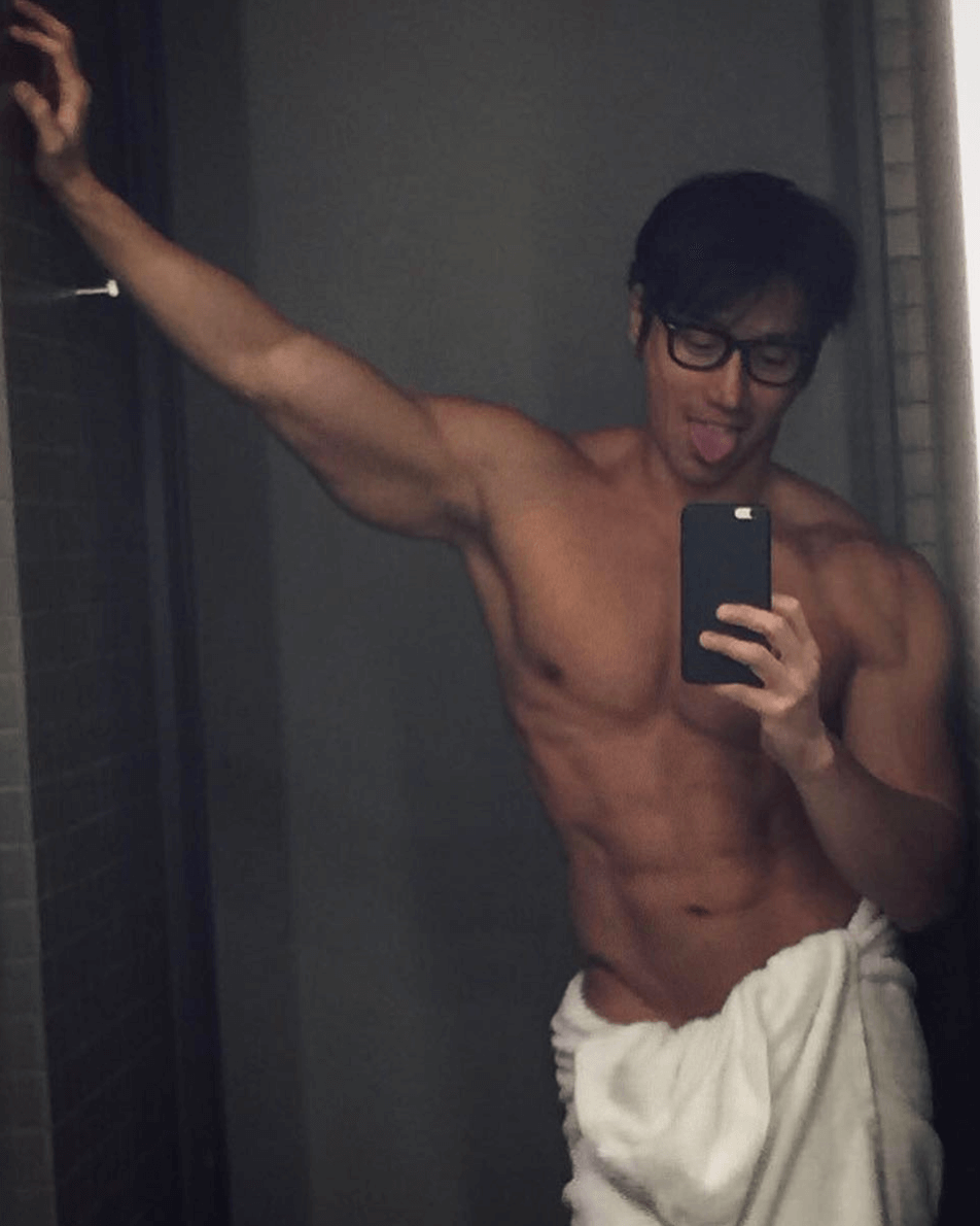 ChuanDo, il modello che ha scioccato Instagram: quanti anni gli dareste? - Schermata 2017 07 31 alle 14.06.49 - Gay.it