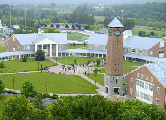 Pennsylvania: studente costretto dalla scuola a guardare un video anti-LGBT come punizione - pennsylvania 1 - Gay.it