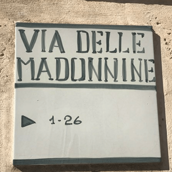 Madonna in Puglia balla la pizzica alla festa del suo compleanno - Schermata 2017 08 16 alle 09.42.53 - Gay.it