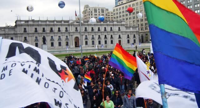 Matrimoni gay, la presidentessa del Cile: "Lunedì presenterò il disegno di legge" - cile gay 3 - Gay.it