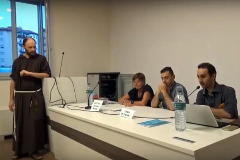 Dai frati cappuccini di Bergamo l’evento anti-LGBT con la dottoressa omofoba De Mari e Luca “era gay” Di Tolve