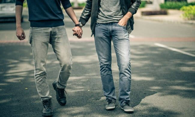 Faenza, insulti e sputi a 17enne perché gay: "Procederemo per vie legali" - faenza omofobia 1 - Gay.it