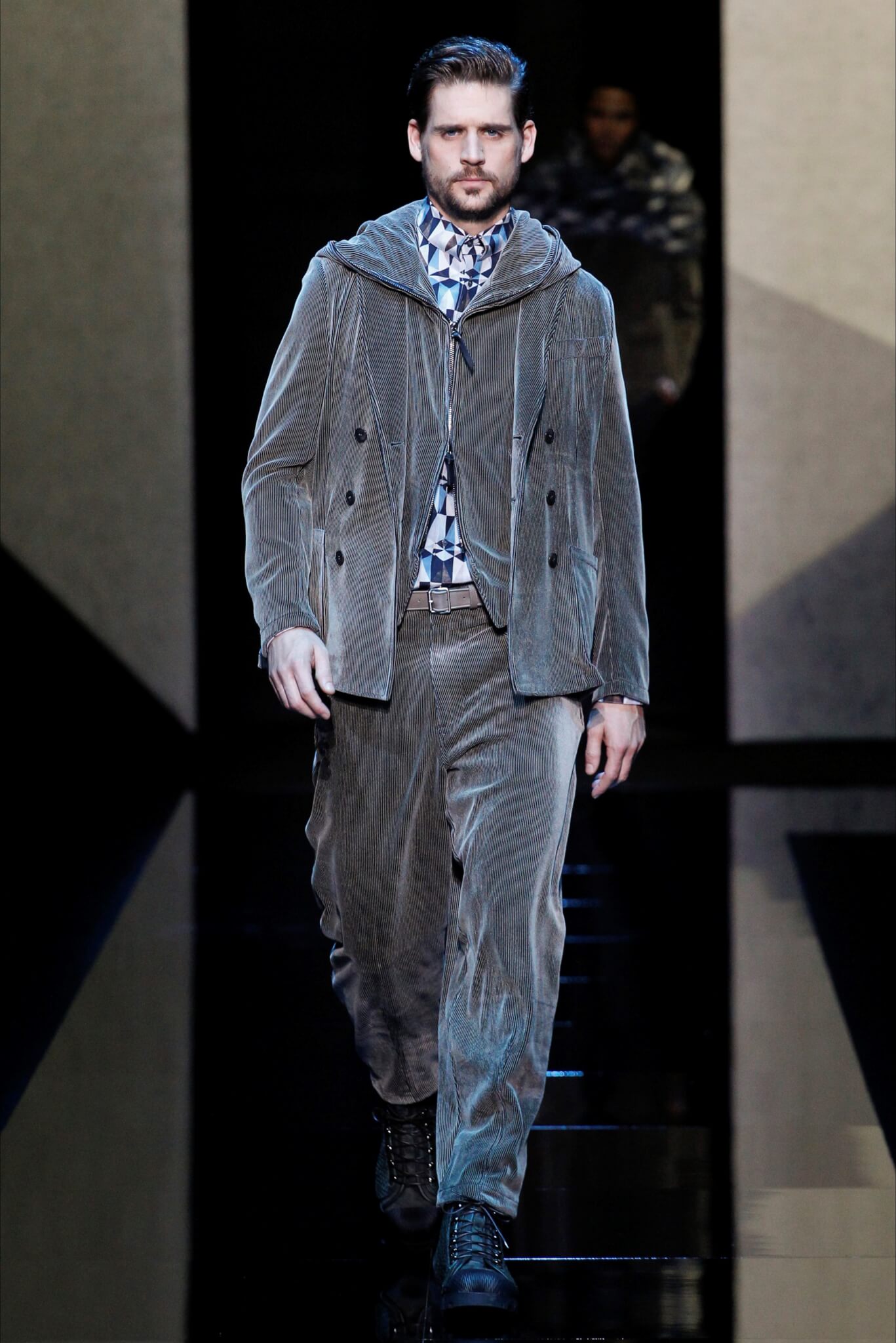 Tendenza Moda: il ritorno degli anfibi - giorgio armani - Gay.it