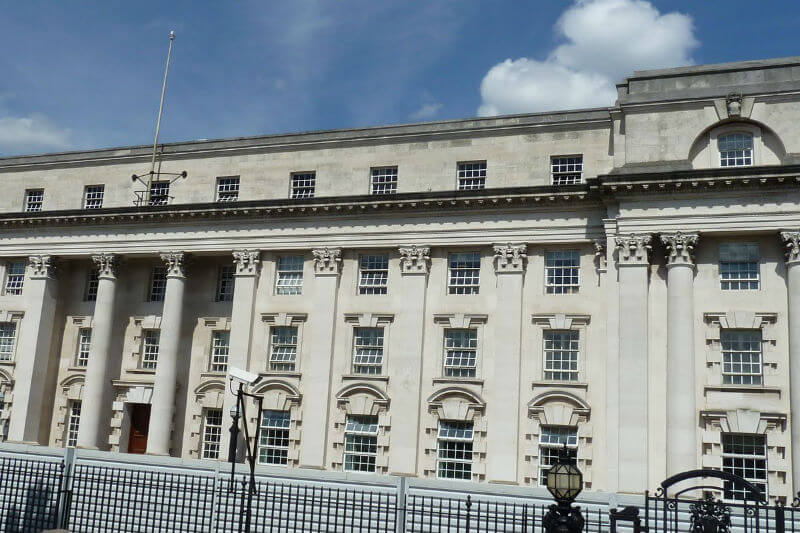 Irlanda del Nord, l’Alta Corte dice no ai matrimoni gay