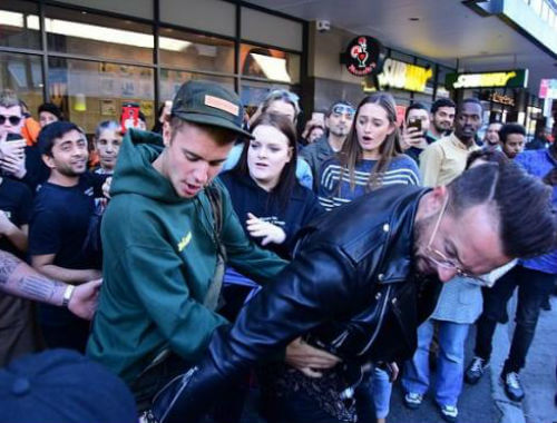 Justin Bieber, è amore con il pastore Carl Lentz? - justin bieber 4 1 - Gay.it