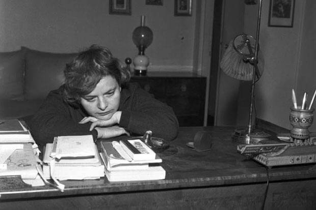 Buon Compleanno Elsa Morante - morante fdg3 - Gay.it