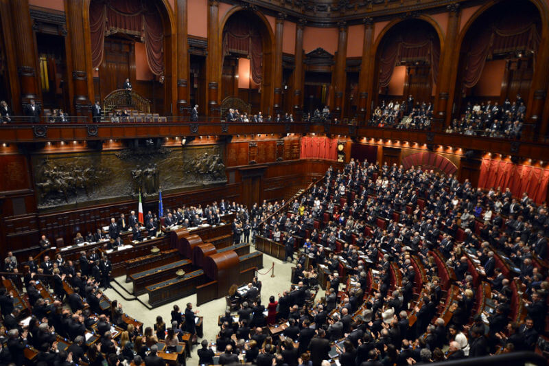 Omofobia, estate 2017 da incubo: a quando una legge?