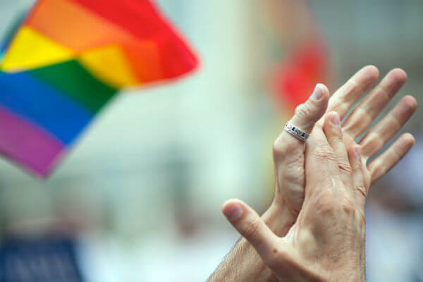 Omofobia, arriva la mappa che raccoglie segnalazioni e luoghi anti-LGBT - tolleranza zero 2 - Gay.it