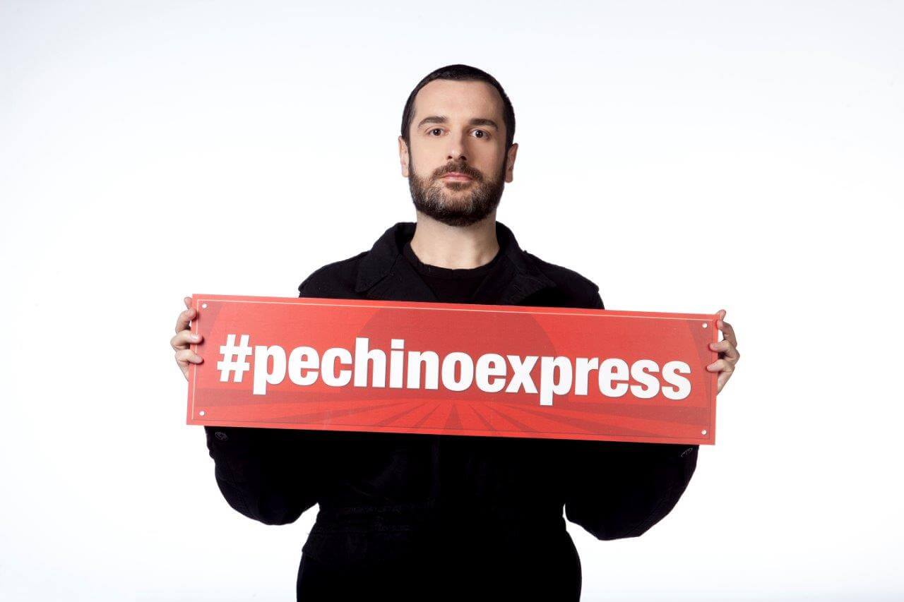 Costantino: “Il nuovo Pechino Express sarà super LGBT e fisicamente devastante” - 039 - Gay.it