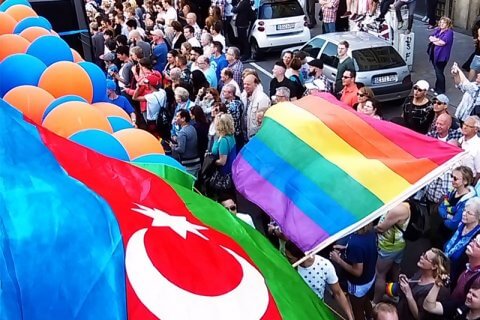 Azerbaijan shock: oltre 100 persone LGBT arrestate e torturate dalla polizia - Azerbaijan - Gay.it