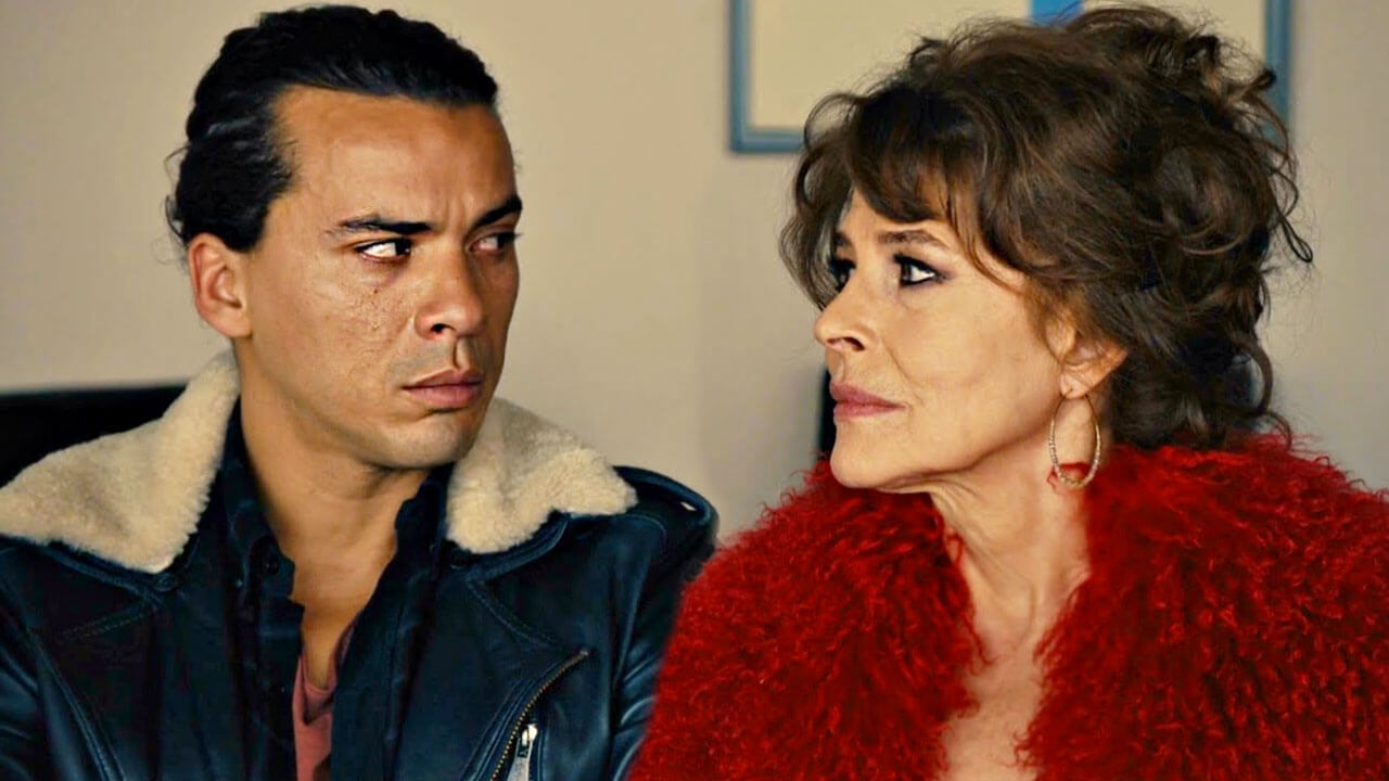 Lola Pater, Fanny Ardant è la trans della porta accanto - Lola Pater 2 - Gay.it