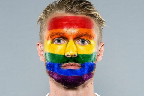Omosessualità tabù nel calcio, la Nazionale di Danimarca ci mette la faccia - danimarca 4 - Gay.it