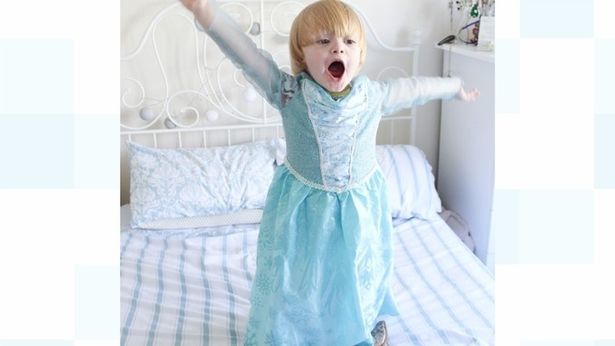 Disneyland Paris: "Anche i bambini possono essere principesse per un giorno" - disneyland 2 - Gay.it