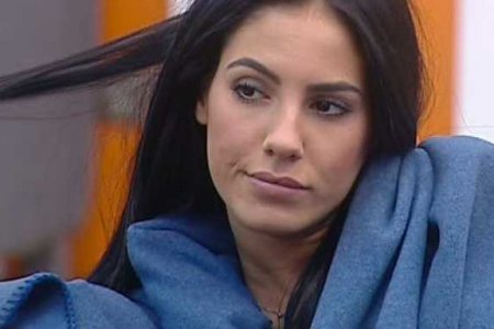Giulia De Lellis e l'ignoranza sull'HIV: "Simona, ma stavi attenta con l'acqua?" - giulia de lellis 2 - Gay.it