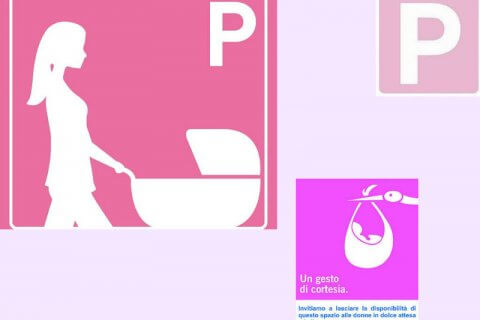 Pontida, dietrofront del sindaco: "Parcheggi rosa per tutte" - pontida 4 - Gay.it