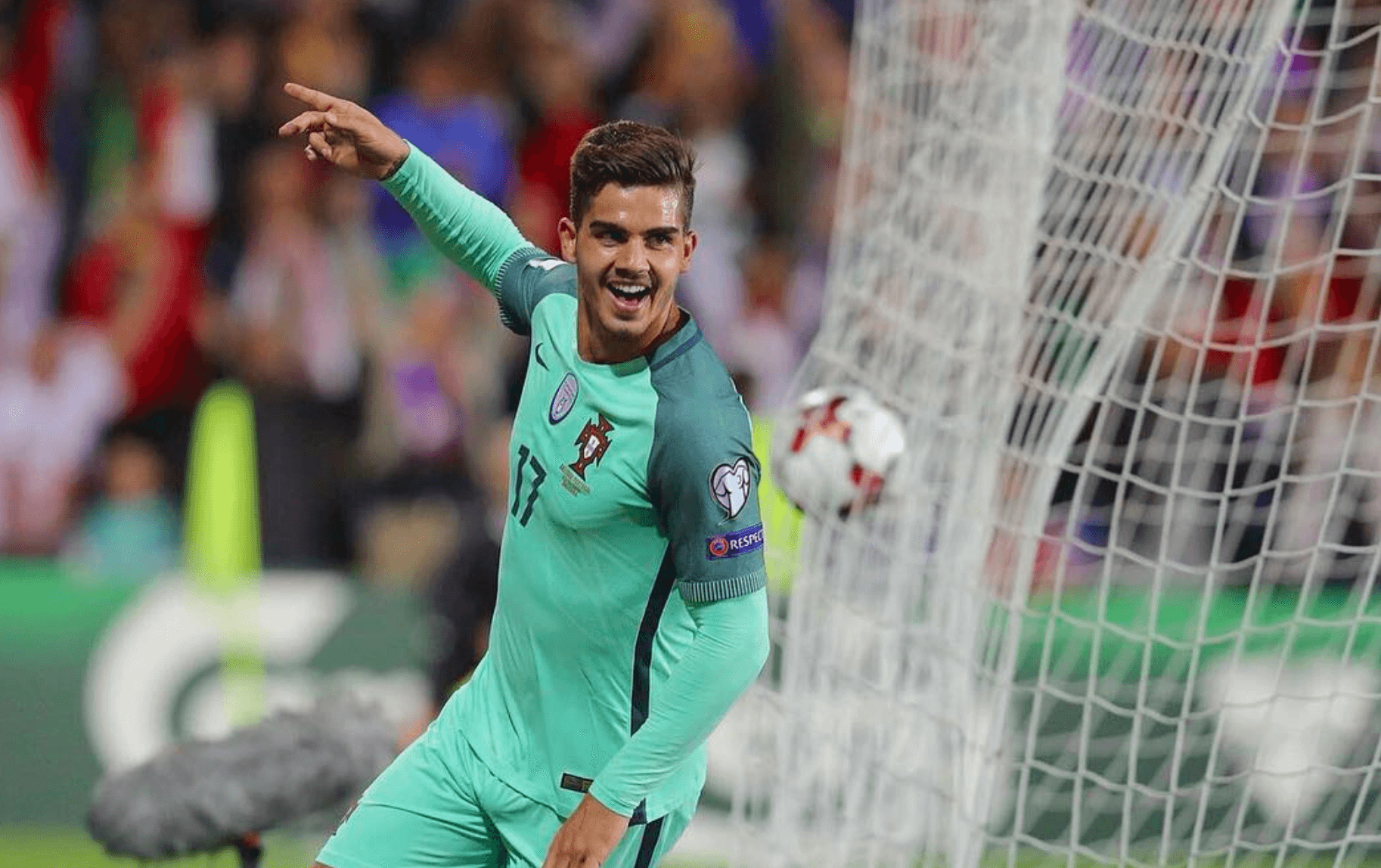 André Silva 7