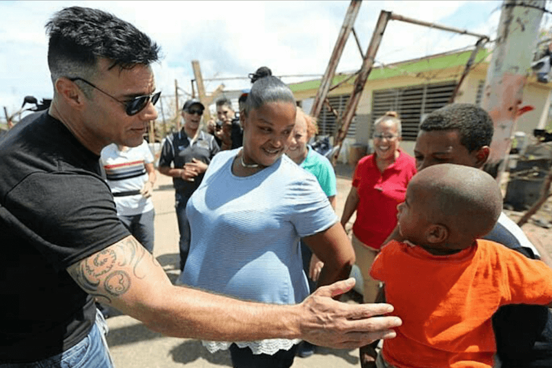 Uragano a Porto Rico, Ricky Martin e il fidanzato impegnati nei soccorsi