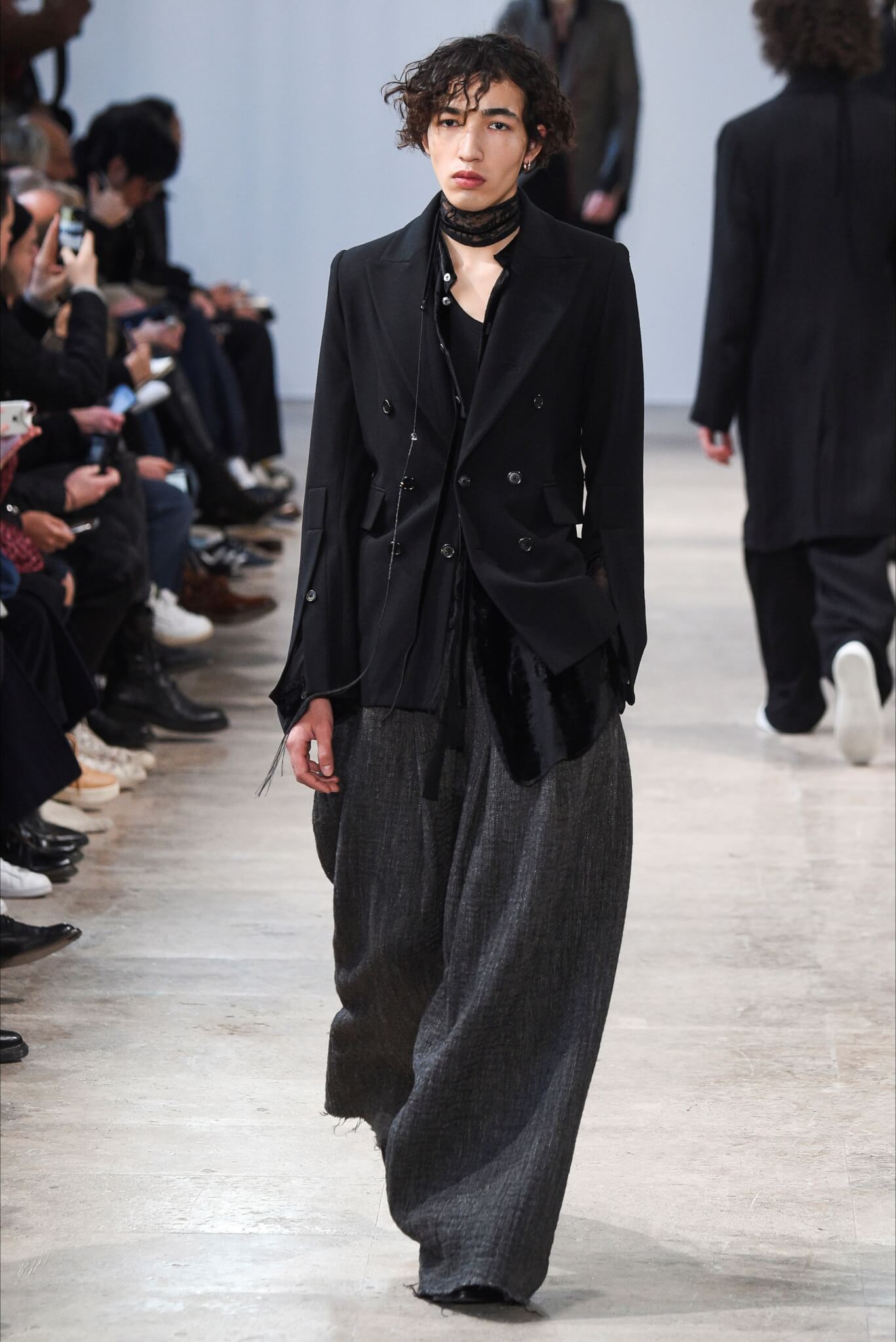 Halloween: 5 look dalle passerelle autunno-inverno - ann deme - Gay.it