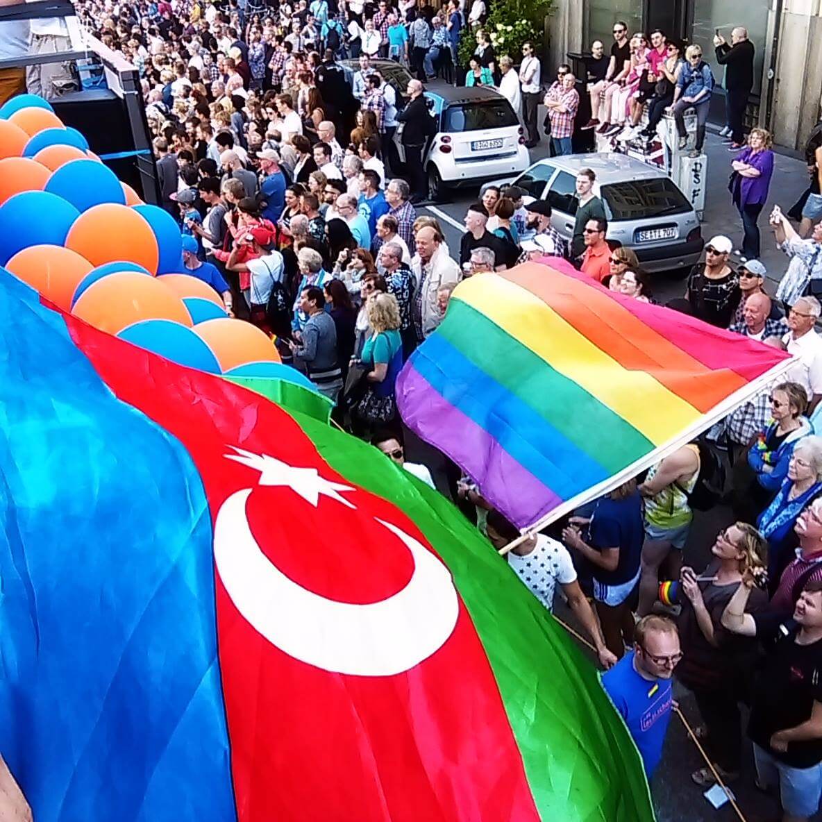 Azerbaijan, un uomo conferma: "Sono stato picchiato e colpito da scariche elettriche" - azerbaijan 2 - Gay.it