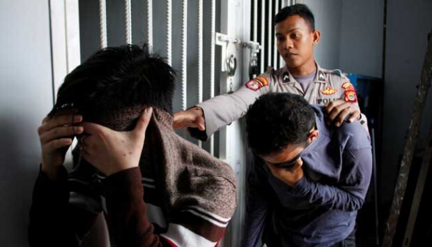 Indonesia, coppia gay