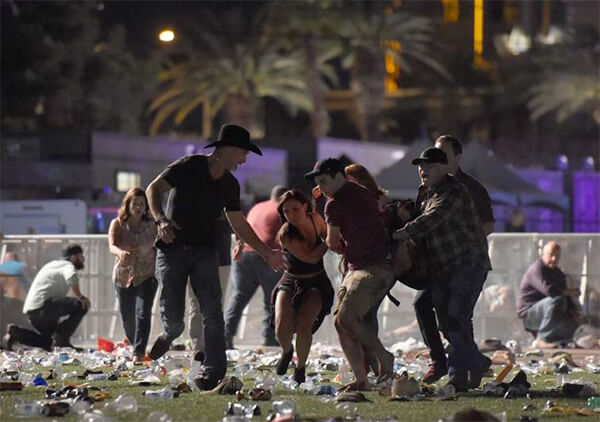 Las Vegas, morti e feriti nella sparatoria: ma i gay non possono donare il sangue - las vegas 2 - Gay.it