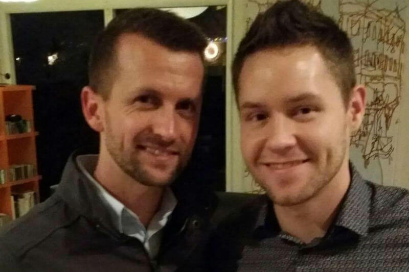 Las Vegas, un sopravvissuto ricorda il suo Cameron: “L’ho tenuto stretto a me in quegli attimi”