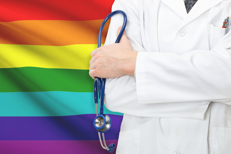 Lo studio europeo conferma: gay, lesbiche e trans discriminati in ospedale