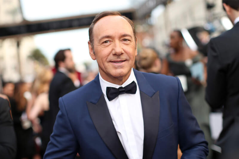 Il fratello di Kevin Spacey: “Nostro padre nazista, abusava di me”
