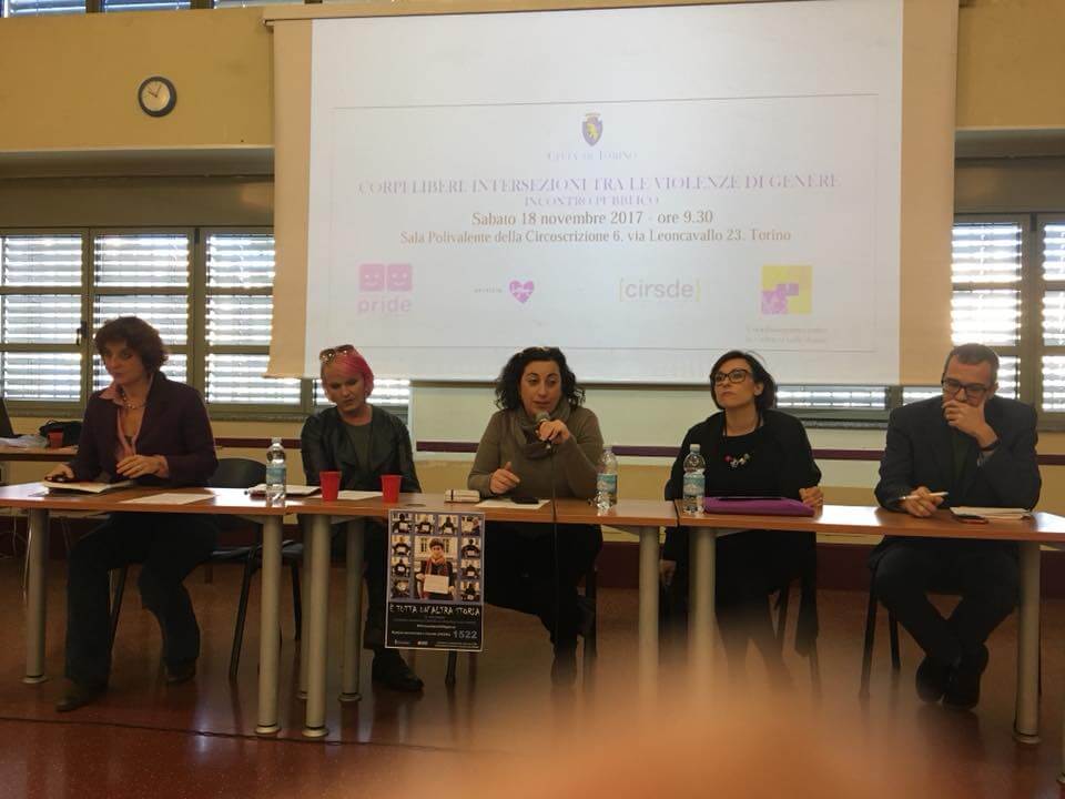 Torino, vandalizzata la mostra fotografica gender - Corpi liberi - Gay.it