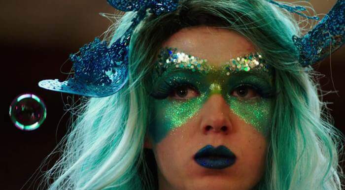 Freak Show, l’esordio alla regia di Trudie Styler, moglie di Sting, contro il bullismo omofobo