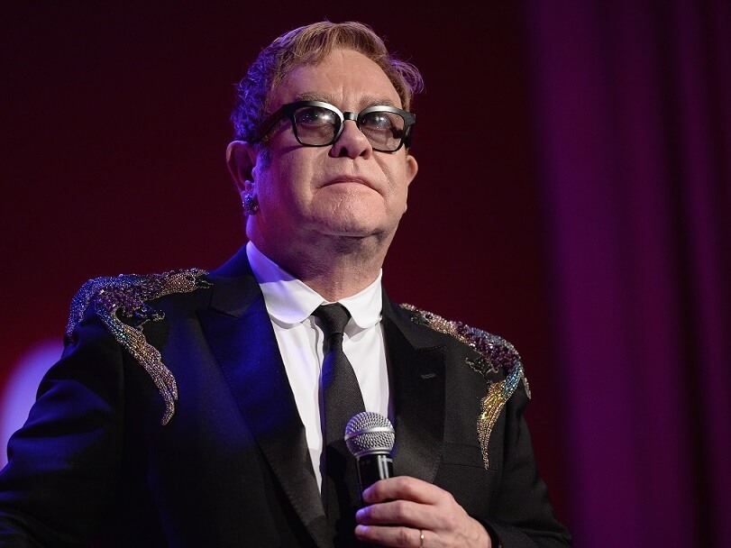 Elton John premiato da Harvard per la sua lotta contro l'Hiv e l'Aids - elton john 2 - Gay.it