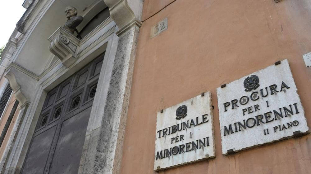 Omofobia in un liceo di Roma: "Sento odore di fro***" - omofobia roma 2 - Gay.it