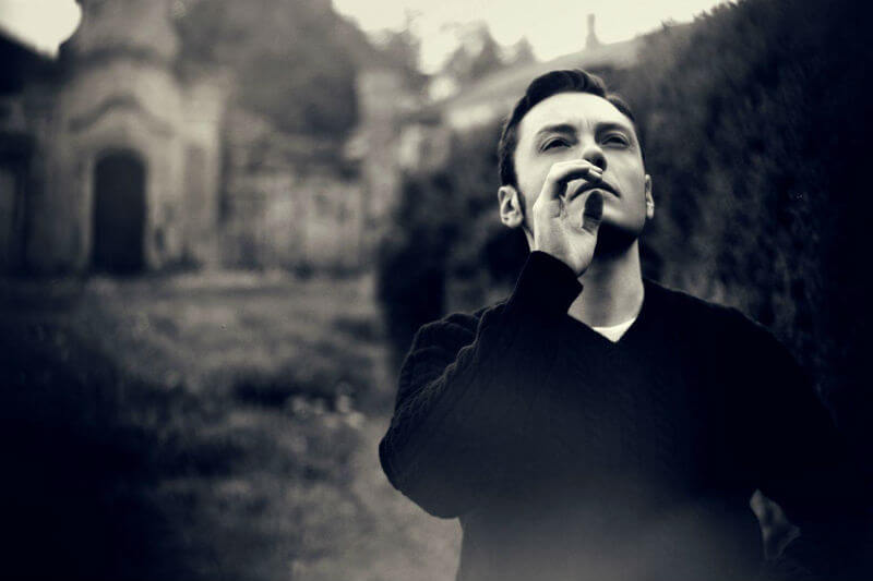 Tiziano Ferro e la depressione: “La morte si nasconde dietro tante maschere”