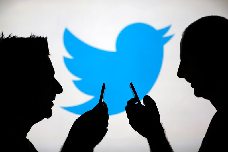 Twitter ha silenziosamente rimosso la policy che proteggeva gli utenti trans da deadnaming e misgendering