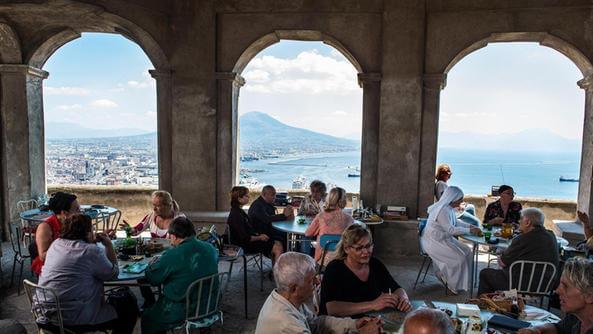Intriga Napoli Velata, l’arcano mystery erotico di Ferzan Ozpetek - Napoli Velata 3 1 - Gay.it
