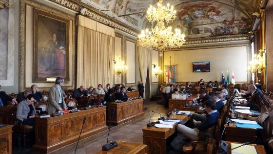 Anche Bologna vieta gli spazi comunali a organizzazioni fasciste e omofobe - bologna 1 - Gay.it