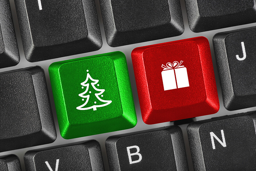 XMAS 2017 - 12 regali per tech addicted - christmas keyboard - Gay.it
