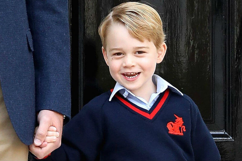 “Pregate perché il principino George sia gay”: il post che scuote il Regno Unito