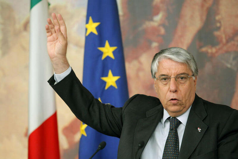 Carlo Giovanardi lascia: “Non mi ricandido”