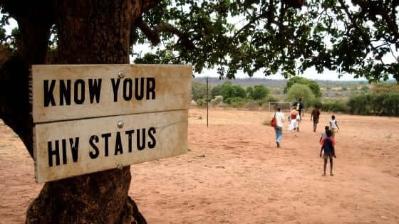 Africa, le nuove frontiere per combattere Hiv e Aids - zimbabwe 1 - Gay.it