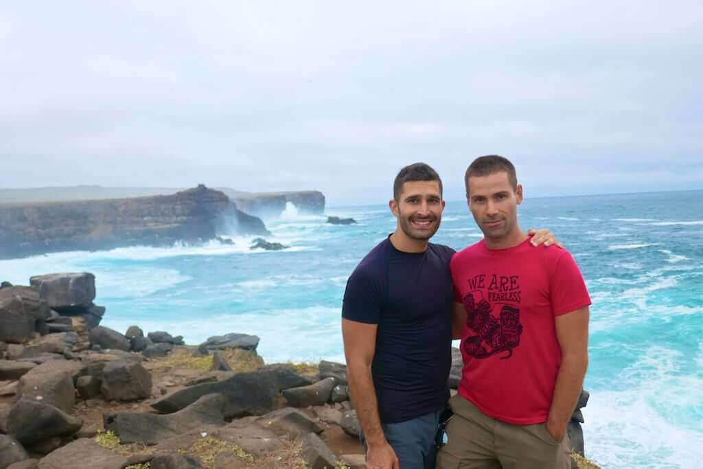 Viaggi rainbow: i Nomadic Boys si raccontano - Galapagos Stef Seb island view3 - Gay.it