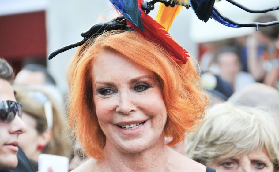 Marina Ripa di Meana: 20 cappelli indimenticabili per ricordarla - Marina Ripa di Meana 2 - Gay.it