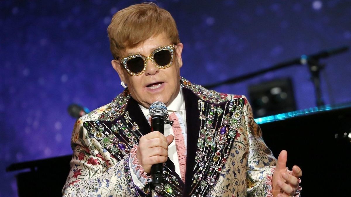 Elton John, l’ultima tournée è in total look Gucci