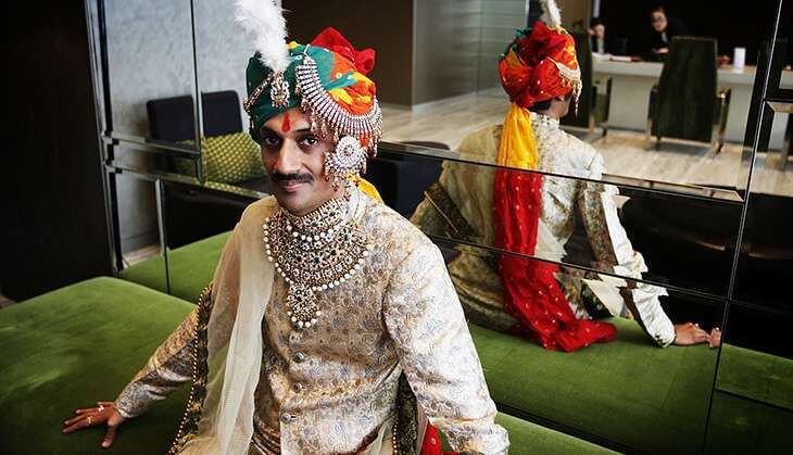 Diseredato dalla famiglia, il principe apre il suo palazzo: diventerà un ostello LGBT - principe india 1 - Gay.it